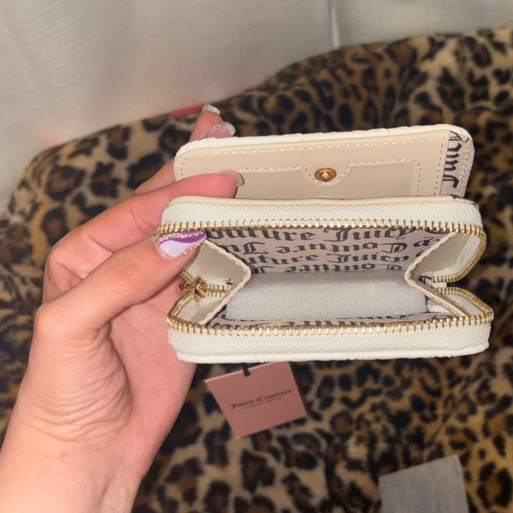 Juicy Couture Small Zip Wallet - Picture 9 of 9